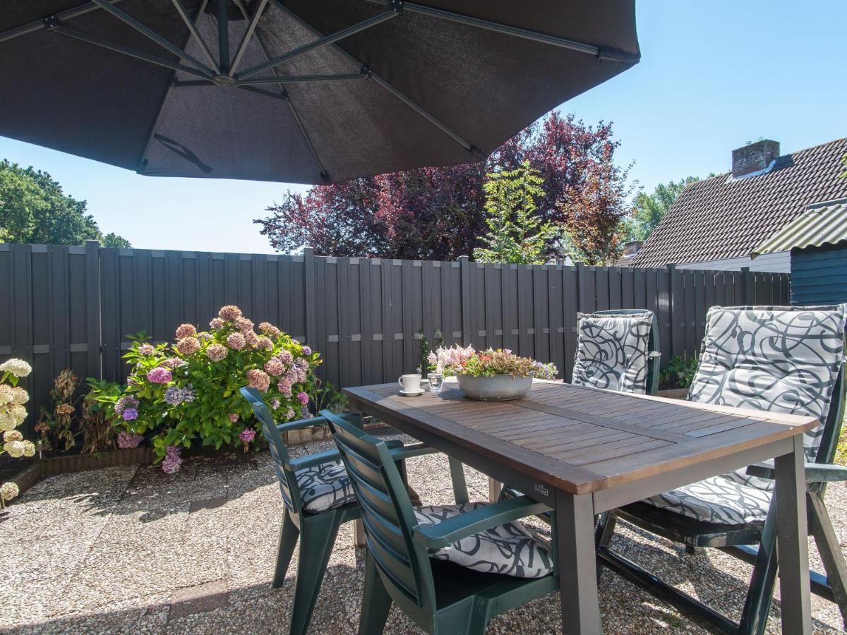 Attractive Holiday Home With Garden Нордвейкерхаут Экстерьер фото